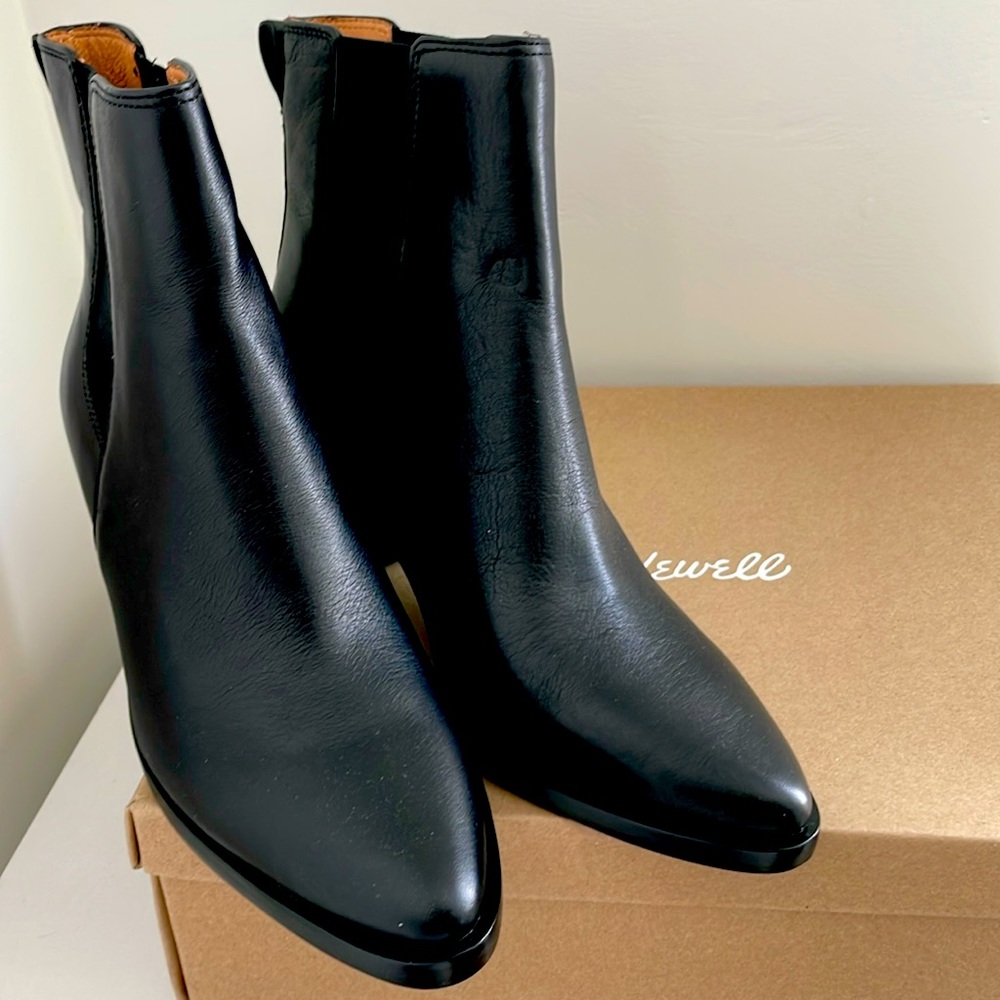 Madewell pointy-toe Chelsea Boot black size 8.5 unworn with box